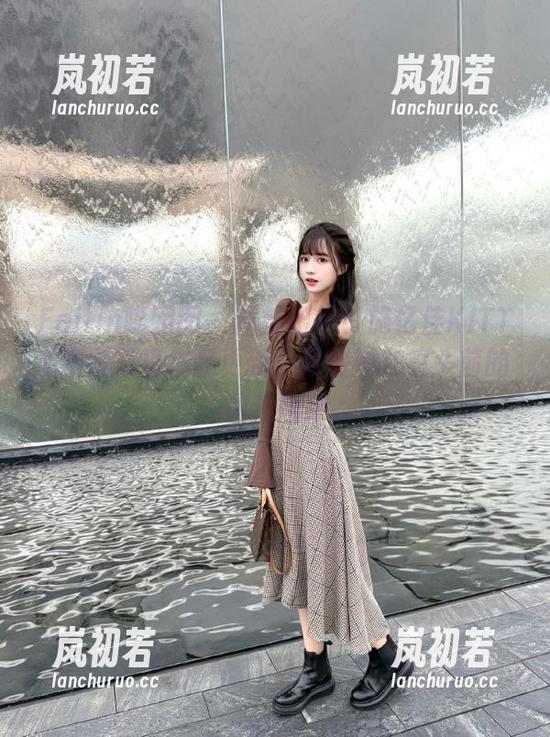 Feilin嗲囡囡-施忆佳KITTY Feilin嗲囡囡 - 新鲜出炉!施忆佳KITTY浴室写真作品更新,尽显她在镜头前的迷人风采