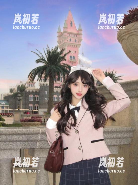 GIRLT果团网 - 甜Abby黑丝作品展示：无圣光下的灵动与优雅结合