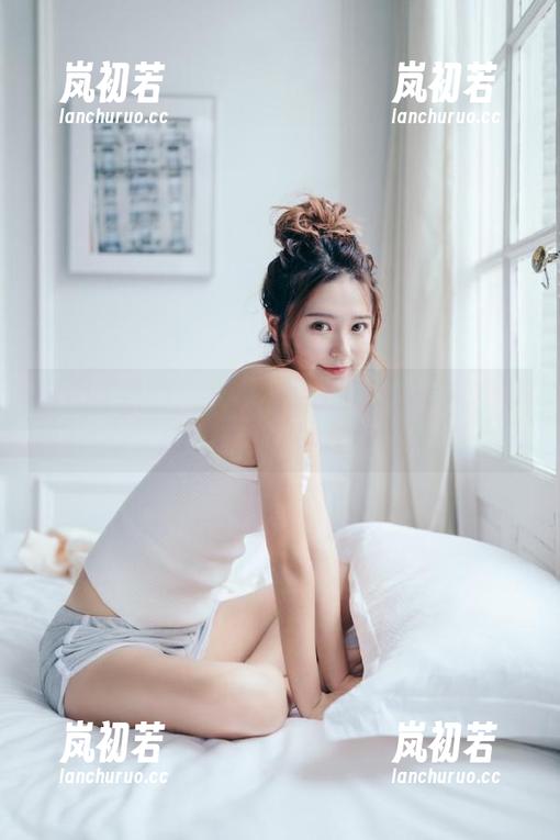 GIRLT果团网-通灵儿 GIRLT果团网 - 甜美通灵儿女友写真分享:多组原图与可爱照片等你收藏!
