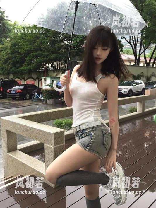 HuaYang花漾 - 白茹雪Abby的蕾丝原图写真，究竟是美丽还是惊悚，大家怎么看？