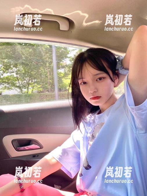 HuaYang花漾-穆菲菲 HuaYang花漾 - 快来下载穆菲菲校服写真,享受免费青春美丽的视觉盛宴