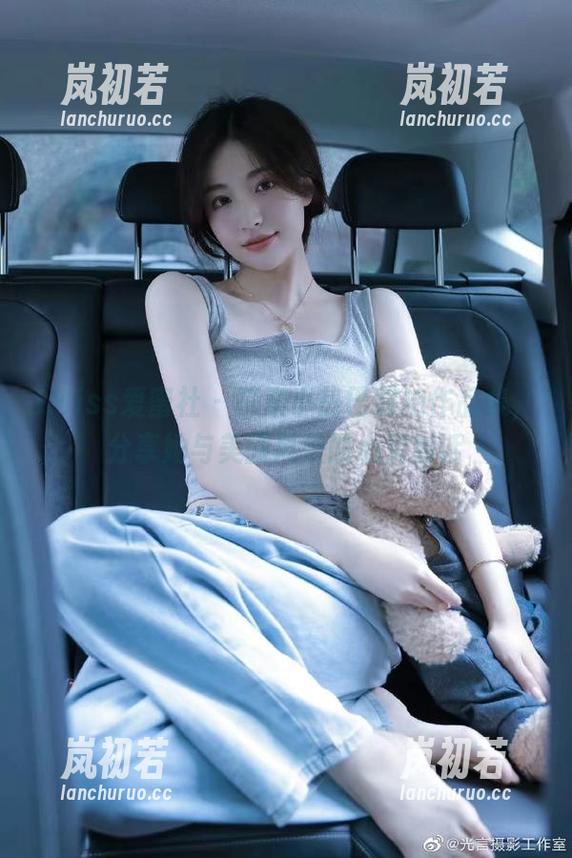 IMiss爱蜜社-小热巴 IMiss爱蜜社 - 探索小热巴旅拍作品集,分享她与美丽风景的心灵对话