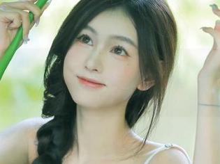 ISS山茶摄影 – 免费分享童童日常图集，捕捉她灵动的青春魅力
