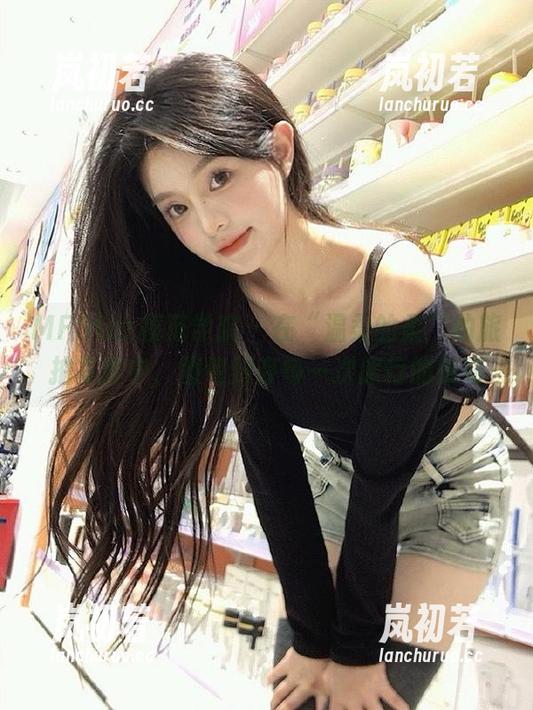 MFStar模范学院-温柔的柔 MFStar模范学院 - 在“温柔的柔”的旅拍写真中,图包封存每一次旅行的感动