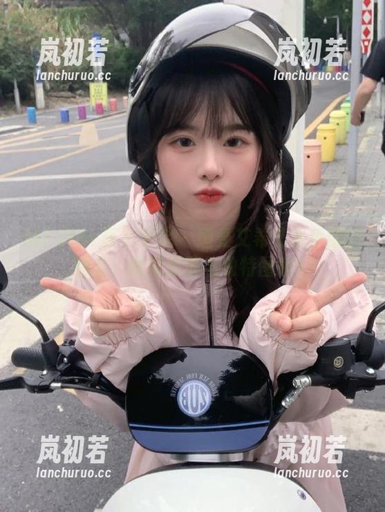 MFStar模范学院-艾希儿 MFStar模范学院 - 感受艾希儿水手服的魅力,收获原图与独特图包!
