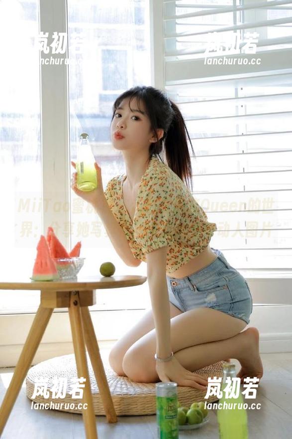 MiiTao蜜桃社-王婉悠Queen MiiTao蜜桃社 - 走进王婉悠Queen的世界:分享她写真作品中的秘密与动人图片
