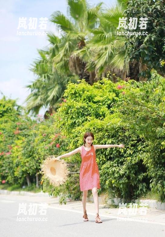 MiiTao蜜桃社-陆萱萱Cecilia MiiTao蜜桃社 - 私房风格的陆萱萱Cecilia厨娘:揭开她生活中的美和图片魅力