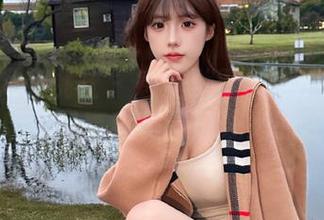 MiiTao蜜桃社 – 感受默默Momo的清纯气质，精美写真和美图展现她的独特风采