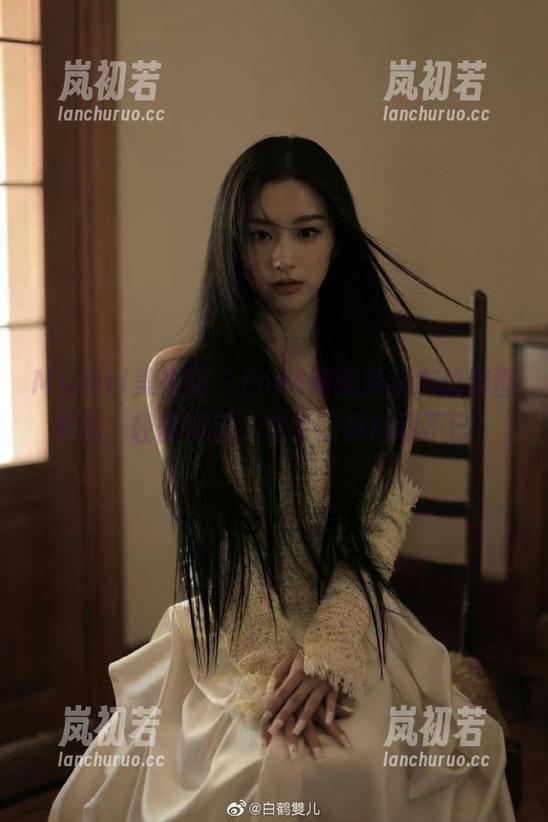 MyGirl美媛馆-Love陆瓷 MyGirl美媛馆 - Love陆瓷最新灰丝套图来袭,轻盈如风,定会让你心动不已!