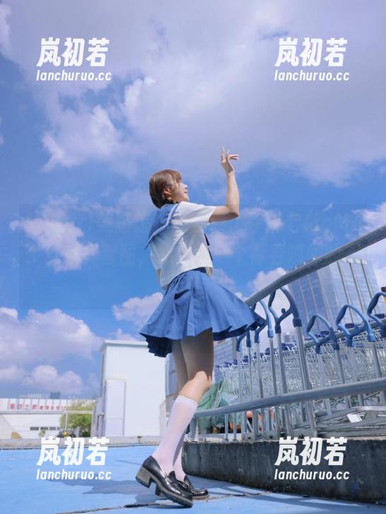 MyGirl美媛馆 - 免费奉上伊小七MoMo少女写真套图，感受每一个青春瞬间的美好！