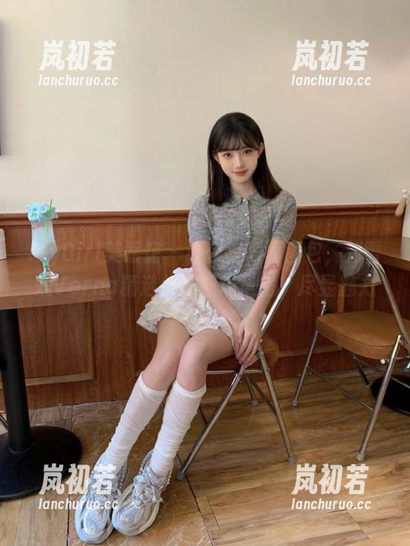 MyGirl美媛馆-刘雪妮Verna MyGirl美媛馆 - 办公室写真图包,刘雪妮Verna精选优雅职场风格,尽显魅力