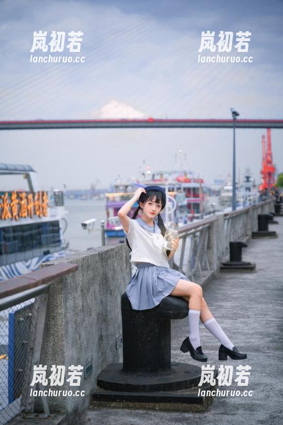 MyGirl美媛馆-小兜儿 MyGirl美媛馆 - 小兜儿最新写真热潮,短裤风格引领时尚潮流新方向!