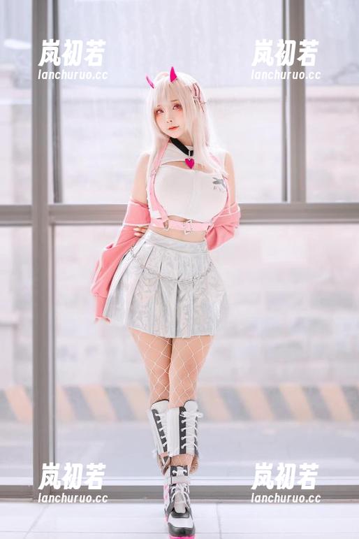 SayoMomo SayoMomo重磅推出:最新星穹铁道停云x玉阙写真合集,尽享视觉盛宴
