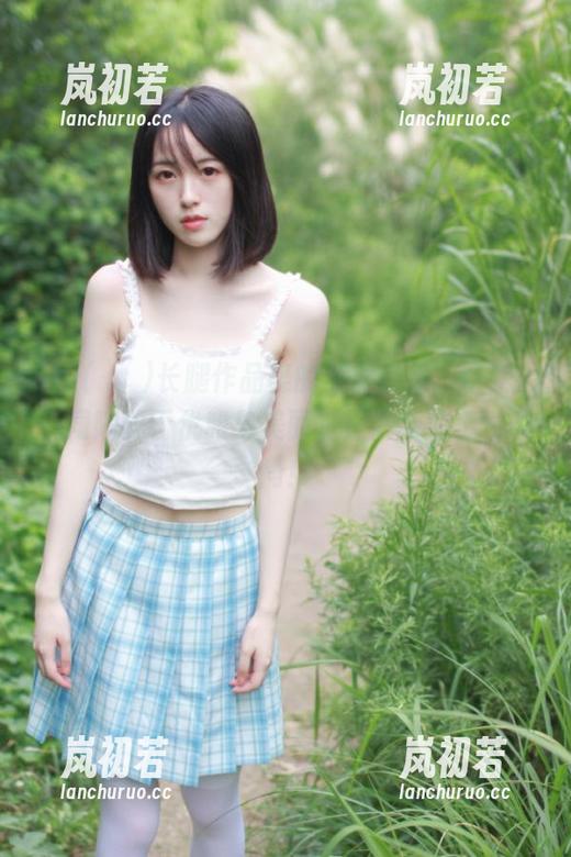 Sia(시아)长腿作品集的精彩分享，让我们一同陶醉于优雅与美丽，探索新的视觉风尚！