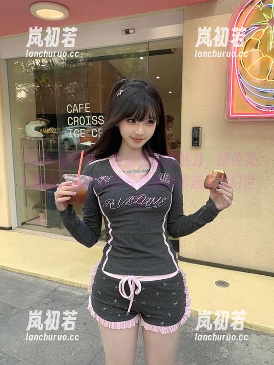 TGOD推女神-娜依灵儿 TGOD推女神 - 日系尝试的魅力,娜依灵儿精心打造的精选写真集带你进入梦幻世界