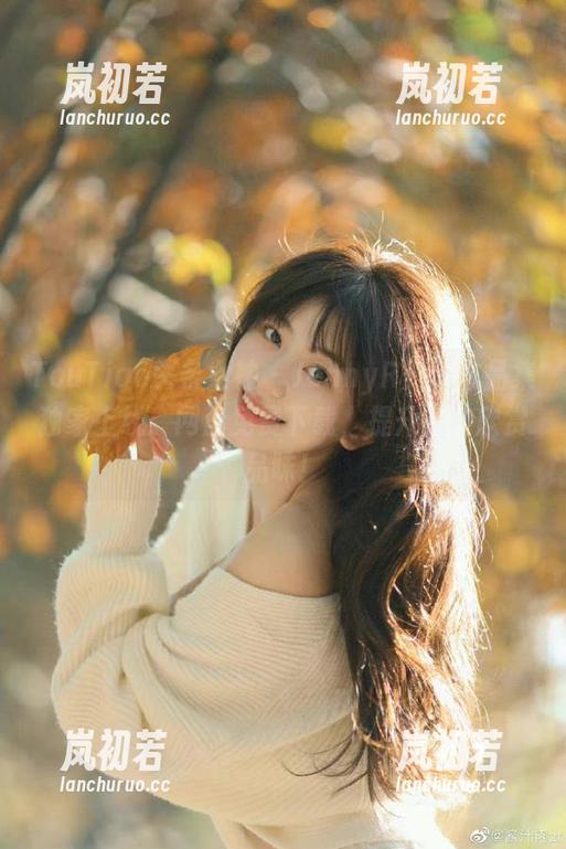 TouTiao头条女神-JennyR TouTiao头条女神 - JennyR美足作品集独家上线:网盘免费下载,提升你的欣赏品味!