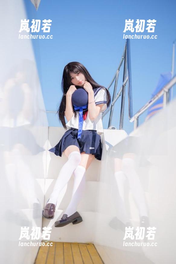 UGirls尤果网 - 无法抗拒的美！张栩菲的户外写真合集，探索绝美景色与创意灵感的结合。
