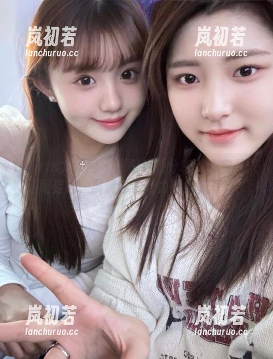UGirls尤果网-李宝儿 UGirls尤果网 - 原图资源分享:李宝儿双马尾姿态,展现青春活力的绝美写真!