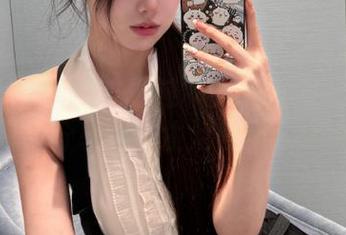 UGirls尤果网 – 透过杨乔之的镜头：教室写真分享中的生活哲学与美感