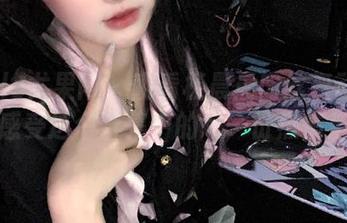 UGirls尤果网 – 观看杨晨晨肉丝舞动的瞬间，感受这个合集中的每一份热情与美丽