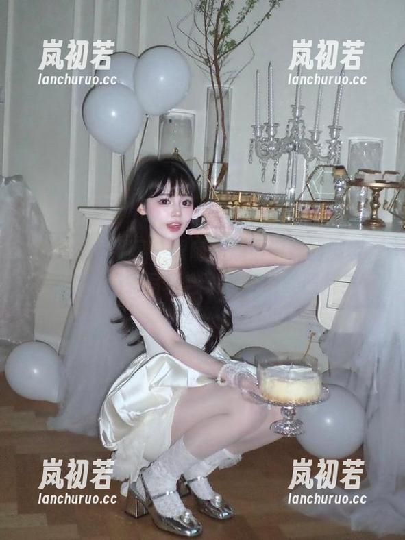 UGirls尤果网-杨晨晨 UGirls尤果网 - 跟随杨晨晨学妹的脚步,探索她精彩写真合集里的绝美照片!