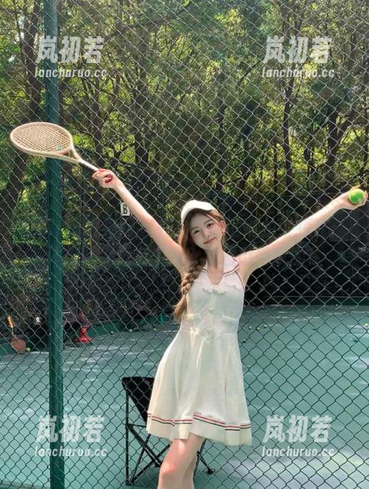 UGirls尤果网-金子熙 UGirls尤果网 - 在金子熙的私拍中探秘:体操服究竟有多撩?套图感受氛围!