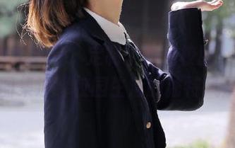 UGirls尤果网 – 定制个性化校服，霓梓心图集演绎校园生活的独特风景