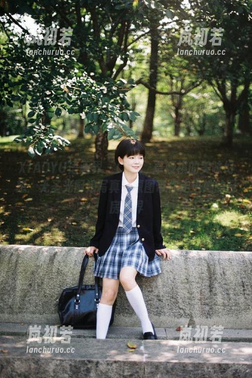XIAOYU语画界-Cris_卓娅祺 XIAOYU语画界 - Cris_卓娅祺的美味幻想:无圣光厨娘写真,原图带你走进她的厨房世界