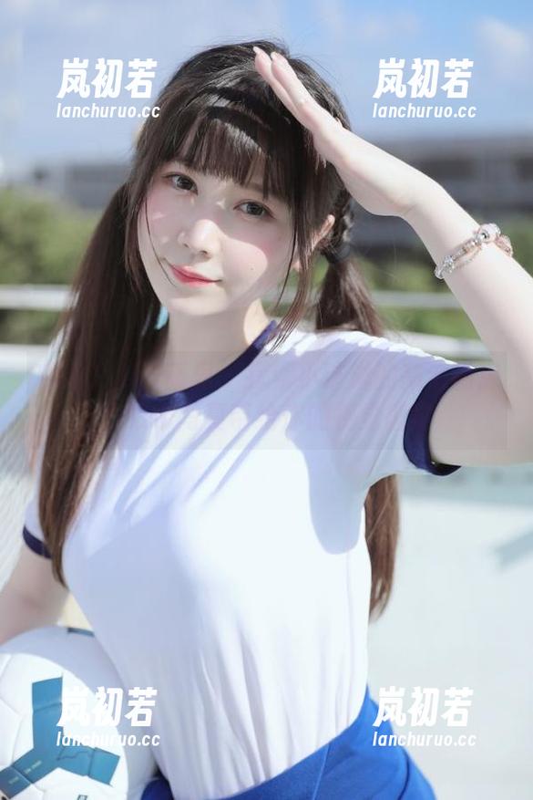 XIAOYU语画界-小沫琳 XIAOYU语画界 - 探索小沫琳的高清图库:吊带写真带给你的视觉盛宴