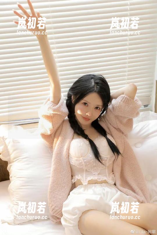 XIAOYU语画界-徐莉芝Booty XIAOYU语画界 - 感受徐莉芝Booty可爱的瞬间,这组写真套图绝对会引发你的无限遐思!
