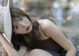 XIAOYU语画界 – 徐莉芝Booty带你进入她的私拍图包，礼服梦幻时光的视觉盛宴