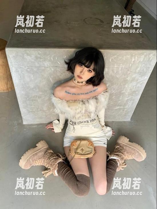 XIAOYU语画界-徐莉芝Booty XIAOYU语画界 - 徐莉芝Booty的圣诞作品集:精选特辑,一起感受节日的魔力与魅力