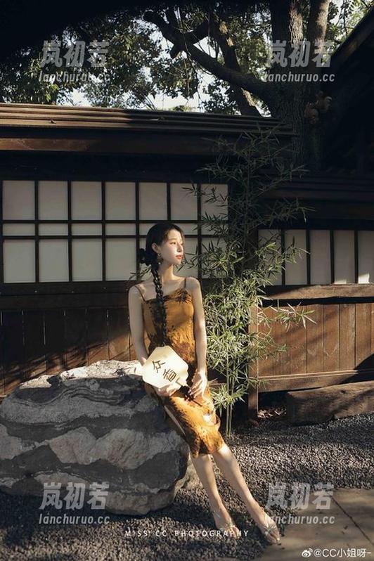 XIAOYU语画界-绯月樱_Cherry XIAOYU语画界 - 下载高清绯月樱_Cherry透明写真,感受她的美丽直击心灵!