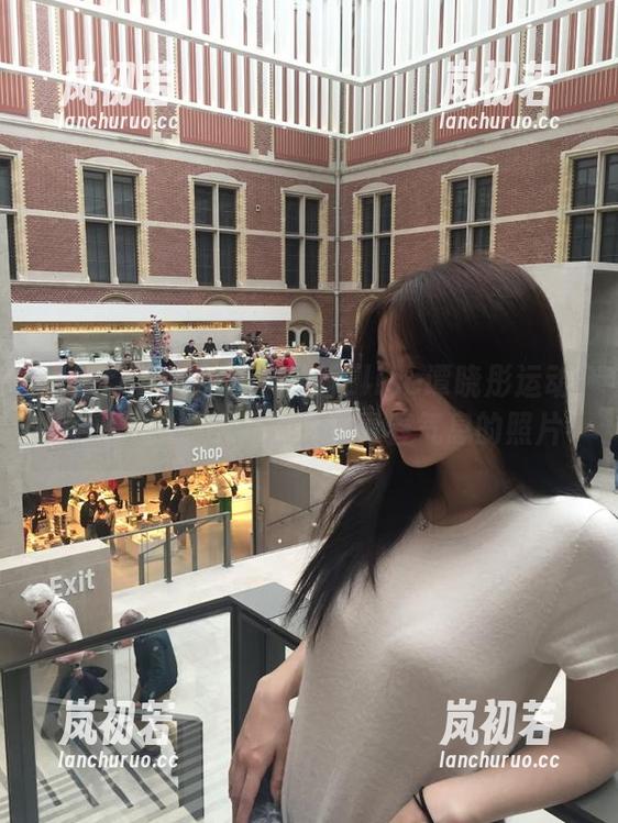 Xiuren秀人网-Elise谭晓彤 Xiuren秀人网 - 最新Elise谭晓彤运动写真,尽显运动魅力与青春气息的照片
