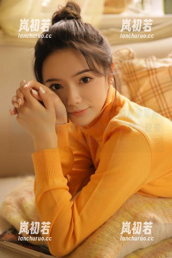 Xiuren秀人网 - 七米baby的居家写真作品：用原图记录每一个甜美时刻，快来享受吧！