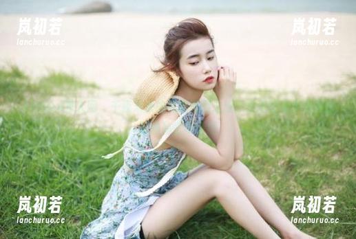 Xiuren秀人网 - 千夜未来的礼服美图之旅，发现壁纸中隐藏的时尚秘密与灵感