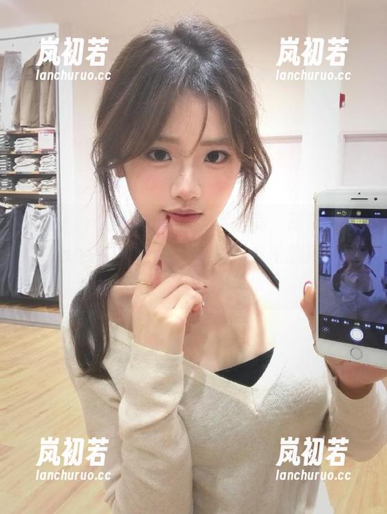 Xiuren秀人网-周慕汐baby Xiuren秀人网 - 双马尾之美,尽在周慕汐baby的写真里,快来观看她的精彩瞬间!