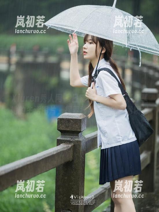 Xiuren秀人网-唐安琪 Xiuren秀人网 - 日常捕捉:唐安琪分享她的生活图片,探索独特视角的美丽瞬间