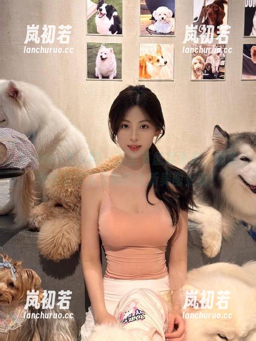 Xiuren秀人网-奶芙乔乔 Xiuren秀人网 - 万圣节盛宴来袭,奶芙乔乔带你探寻她的全新美图更新!