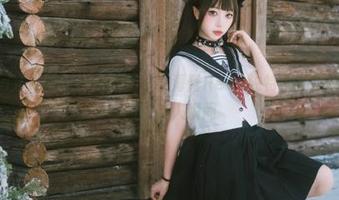 Xiuren秀人网 – 学妹魅惑：小海臀Rena独特视角呈现私拍美图的动人瞬间