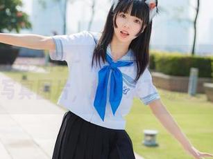 Xiuren秀人网 – 福利满满！小逗逗学姐写真图片，赶快来下载吧！