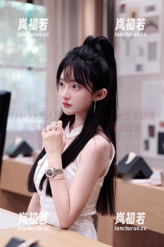 Xiuren秀人网 - 感受木子nana少女的清新气息，超值美图图包等你来探索