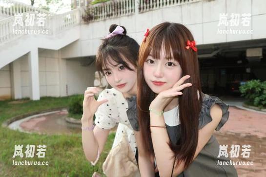 Xiuren秀人网 - 打开玛鲁娜Manuela婚纱全套原图，感受那份来自爱的纯粹与浪漫
