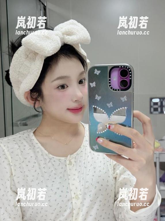 Xiuren秀人网 - 发现绮里嘉Carina奶牛在线图集，记录生活中的温暖与宁静瞬间