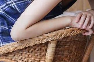 Xiuren秀人网 – 必看！萌白酱修女主题写真合集图片，满满的艺术感和魅力！