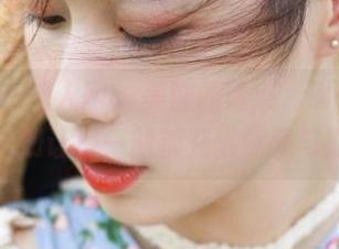 Xiuren秀人网 – 美腿的诱惑，谢忱倬的写真图册让每一刻都充满惊喜与期待！