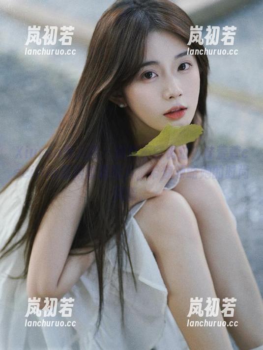 Xiuren秀人网-陆萱萱cecillia Xiuren秀人网 - 精彩不容错过!陆萱萱cecillia最新套装照片,带你领略她的时尚风情。