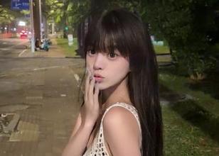 Xiuren秀人网 – 感受陈秋雨睡衣美图作品中的梦幻氛围与迷人气息