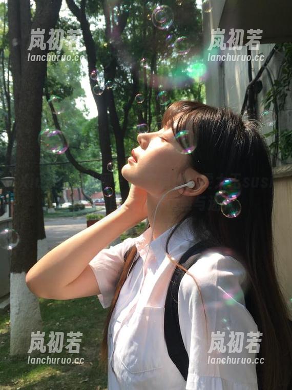 Xiuren秀人网-雯大王susie Xiuren秀人网 - 独家福利!雯大王susie美腿原图,尽显优雅与迷人
