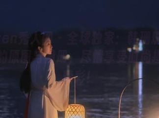 Xiuren秀人网 – 全球独家：韩珊珊红裙风格的原图与图册，尽情享受时尚摄影的精彩！